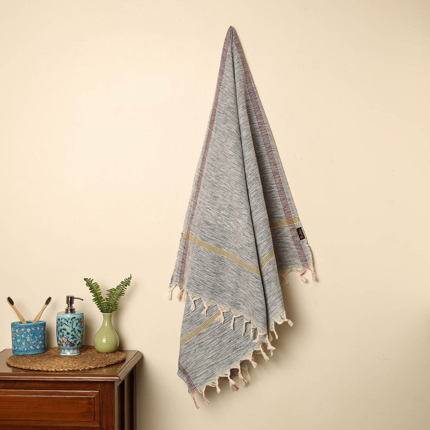 Grey - Handloom Fine Cotton Plain Bath Towel 125