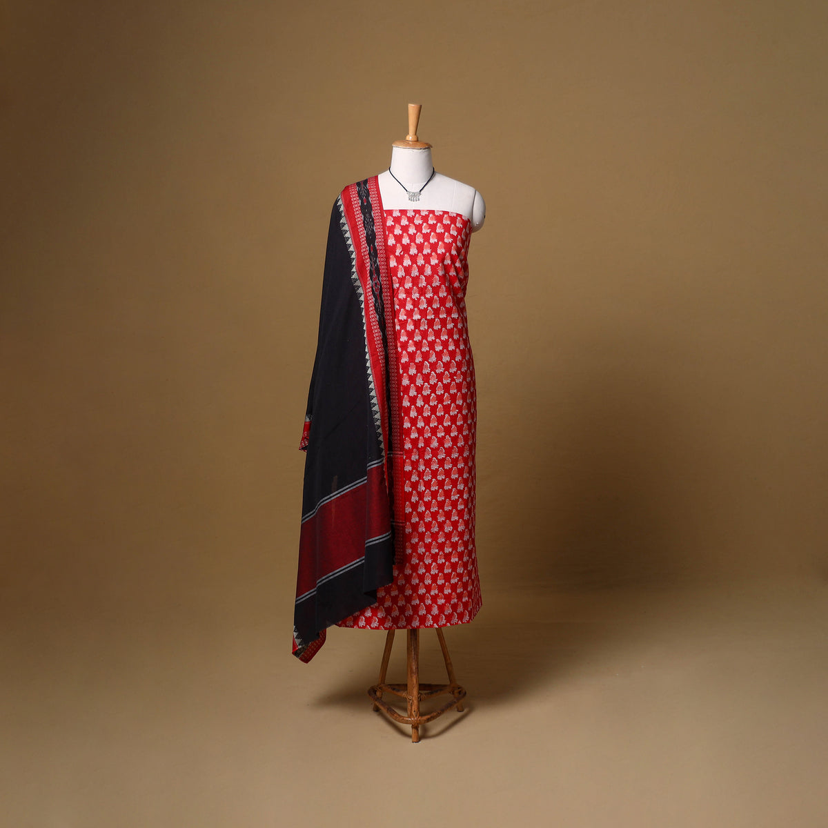 Floral Sanganeri Block Print Cotton Unstitched Dress Material: Kurta, Bottom & Dupatta with Jewellery 11
