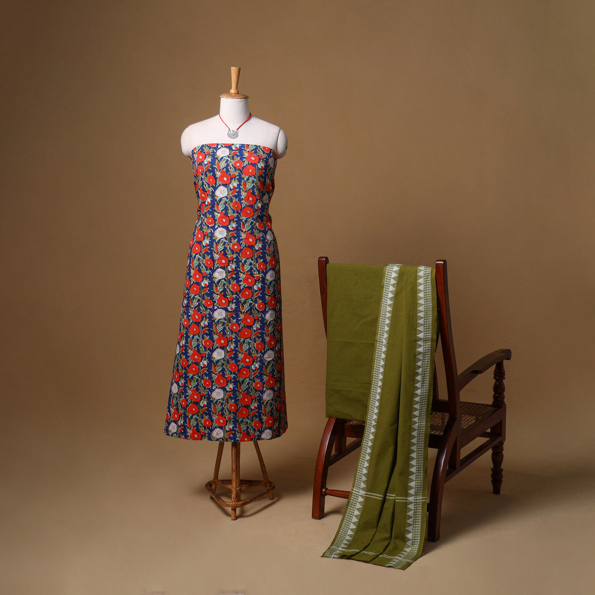 Floral Sanganeri Block Print Cotton Unstitched Dress Material: Kurta, Bottom & Dupatta with Jewellery 13