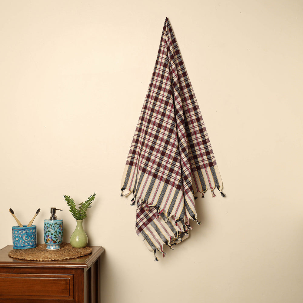 Maroon - Handloom Fine Cotton Checks Bath Towel 143