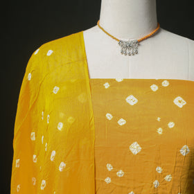 Bandhani Cotton Unstitched Dress Material: Kurta & Dupatta with Jewellery 11