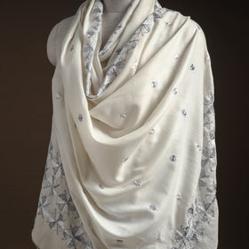 White - phulkari hand embroidered wool shawl 02