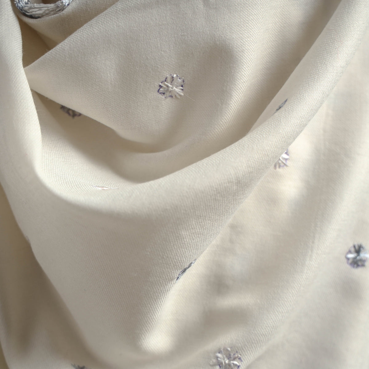 White - phulkari hand embroidered wool shawl 02