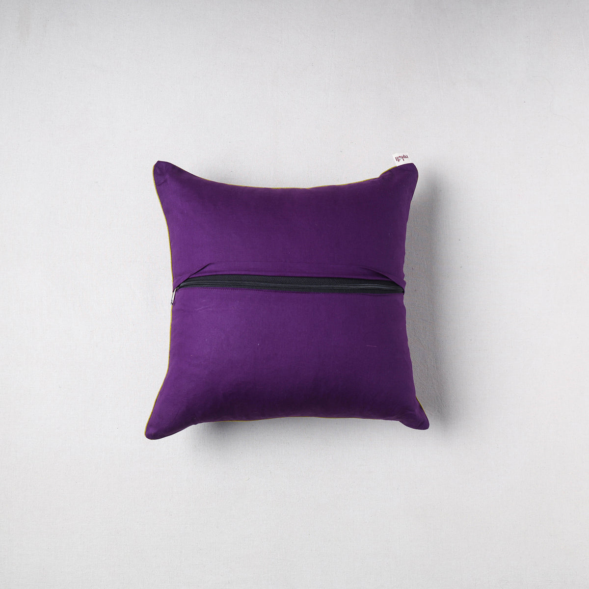 Pochampally Ikat Cushion Cover (16 x 16 in) 08