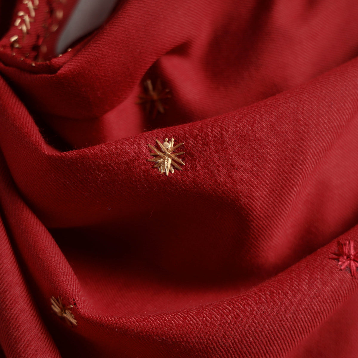 Red - phulkari hand embroidered wool shawl 04 - handcrafted
