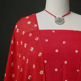 Bandhani Cotton Unstitched Dress Material: Kurta & Dupatta with Jewellery 14