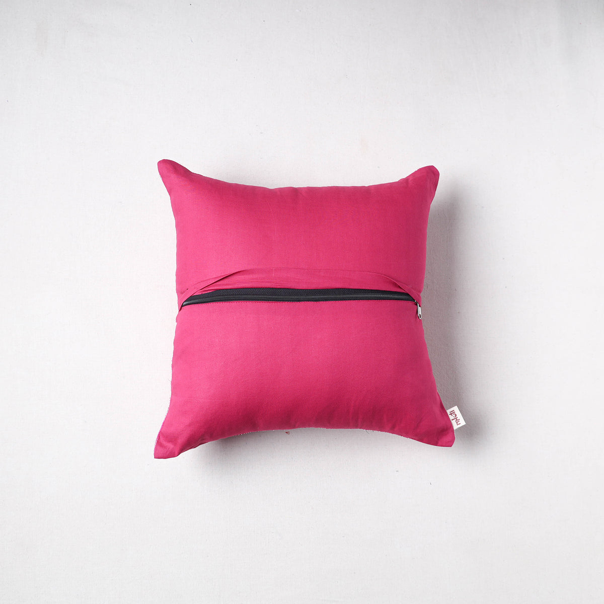 Running stitch plain cushion cover (16 x 16 in) 24
