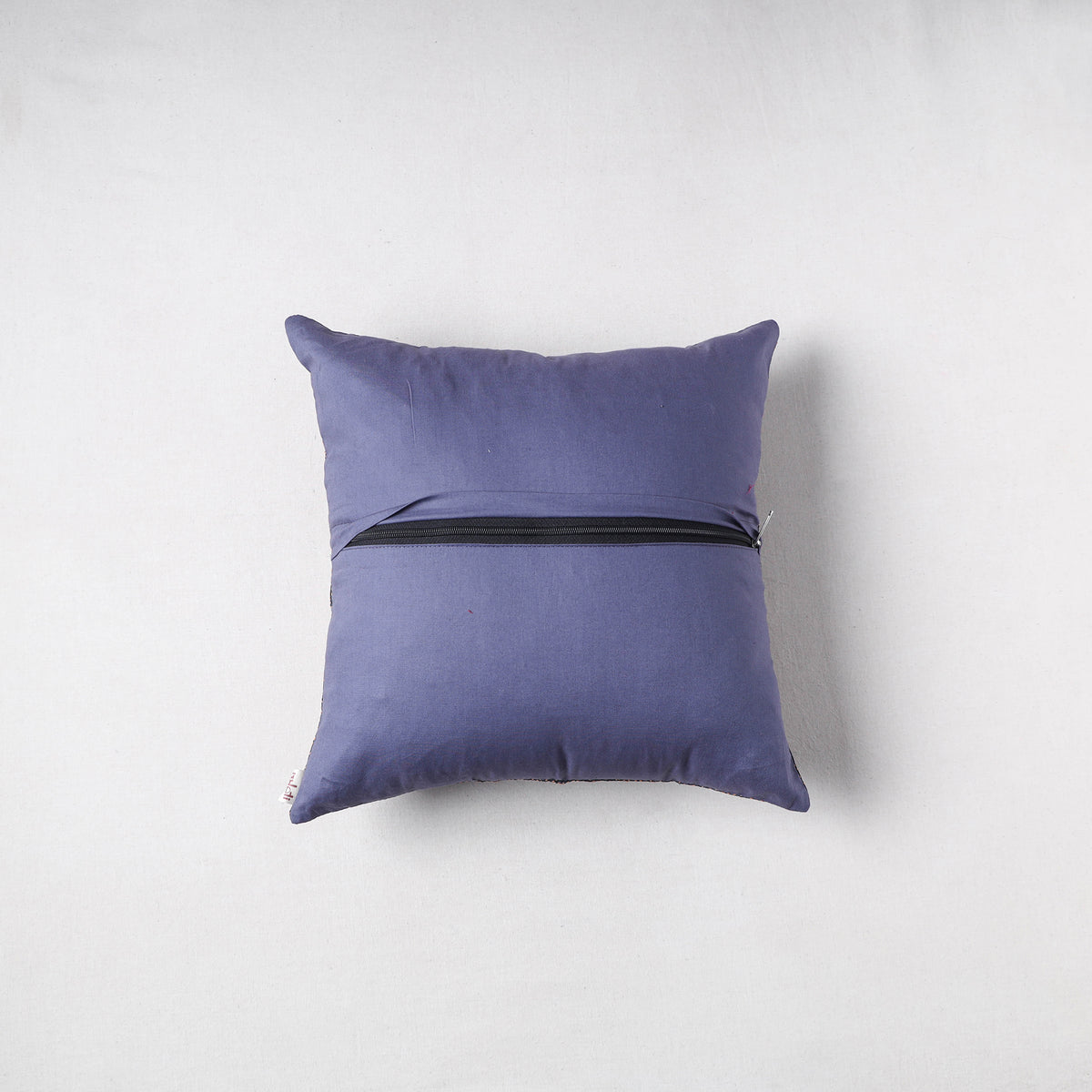 Running stitch plain cushion cover (16 x 16 in) 25