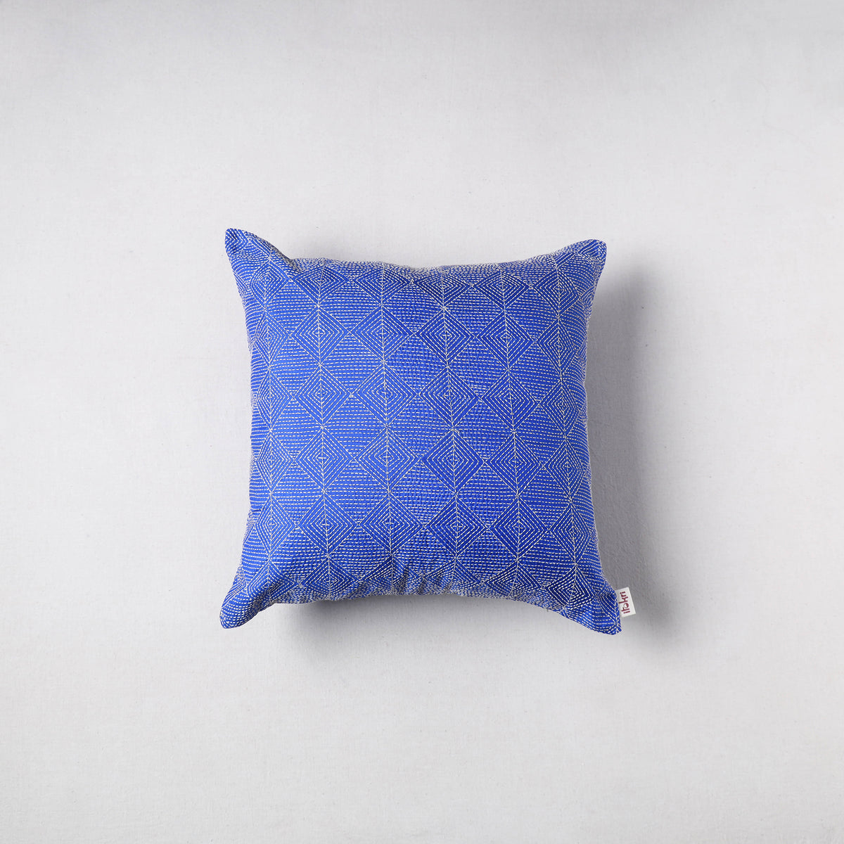 Running stitch plain cushion cover (16 x 16 in) 26