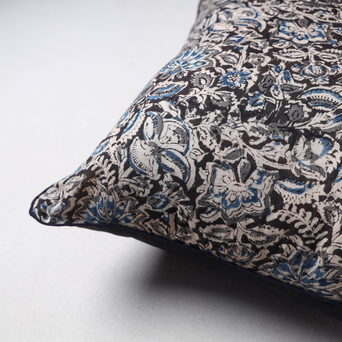 Kalamkari Print Cushion Cover (16 x 16 in) 28