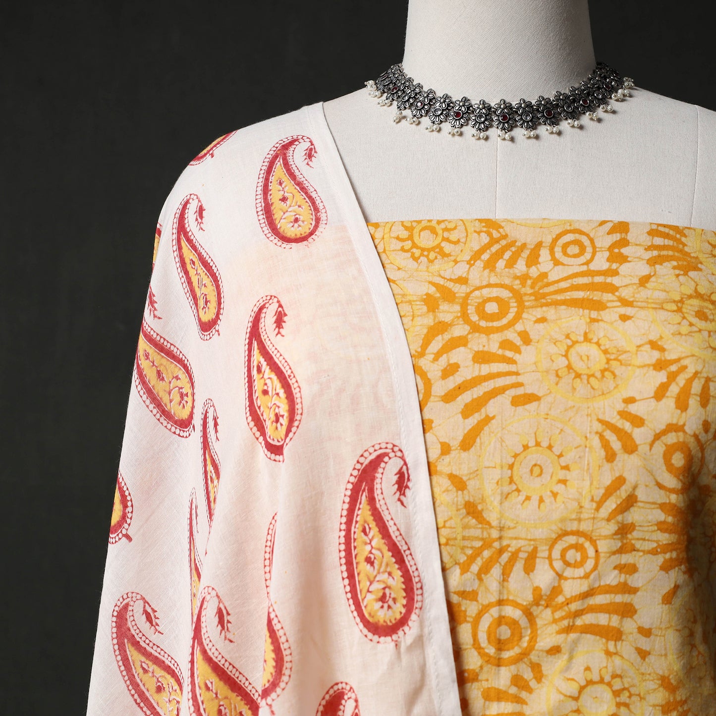 Hand Block Batik Print Cotton 2pc Unstitched Dress Material Kurta Set with Earrings 05