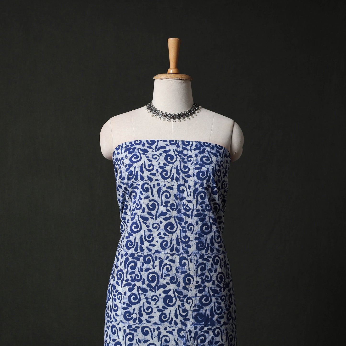 Hand Block Batik Print Cotton 2pc Unstitched Dress Material Kurta Set with Earrings 09
