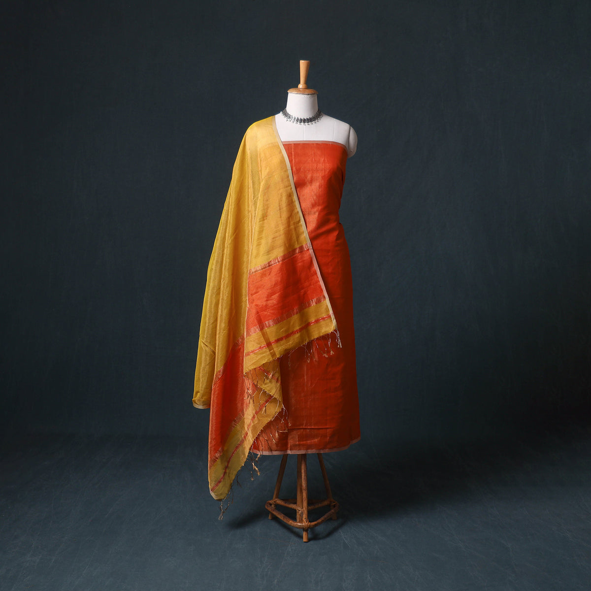 Handloom Maheshwari Silk Tissue Zari Unstitched Dress Material: Kurta with Dupatta 02