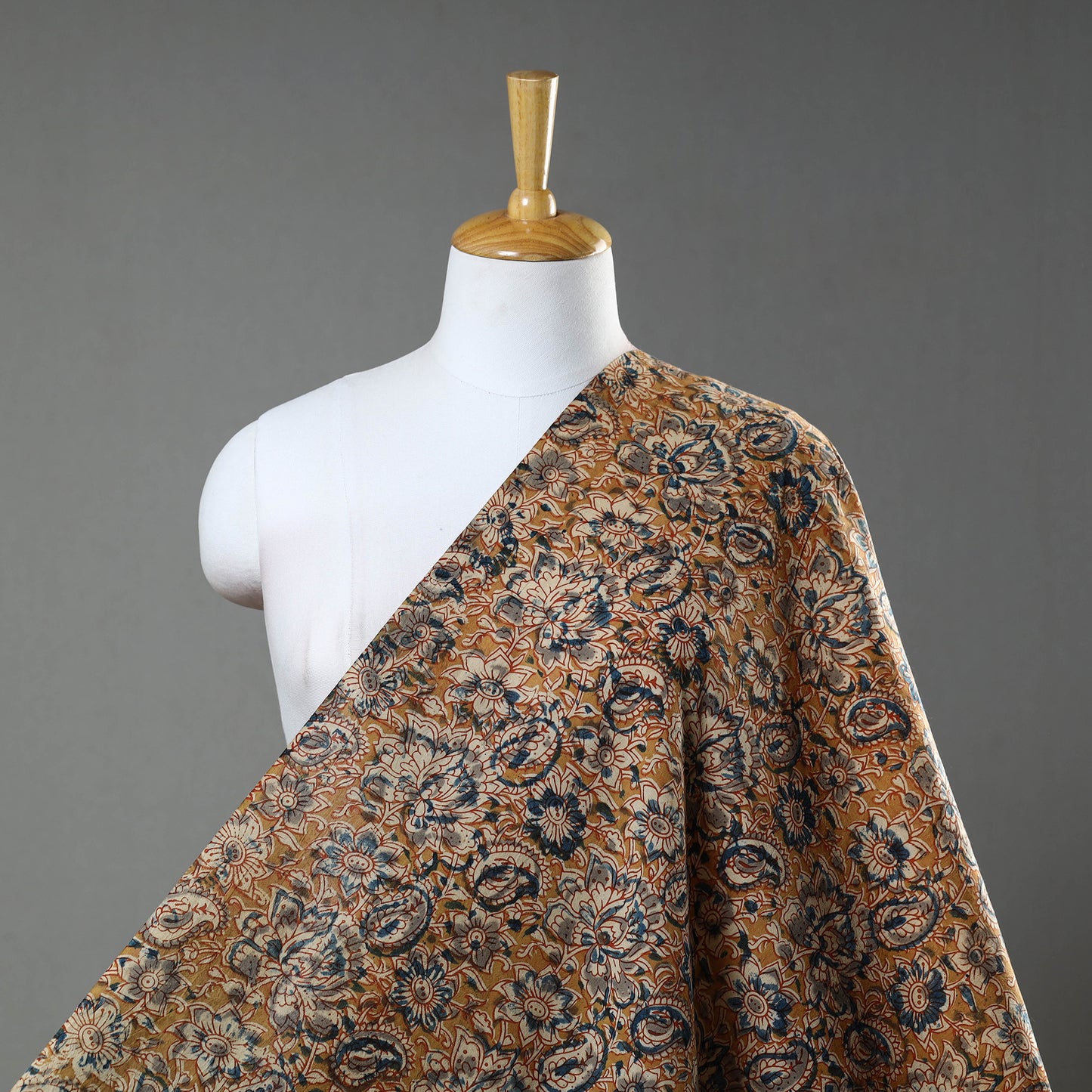 kalamkari fabric