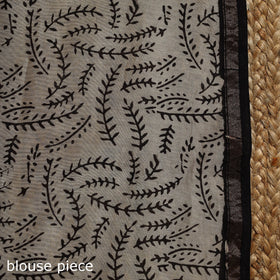 Chanderi silk hand bagru saree with zari border 13