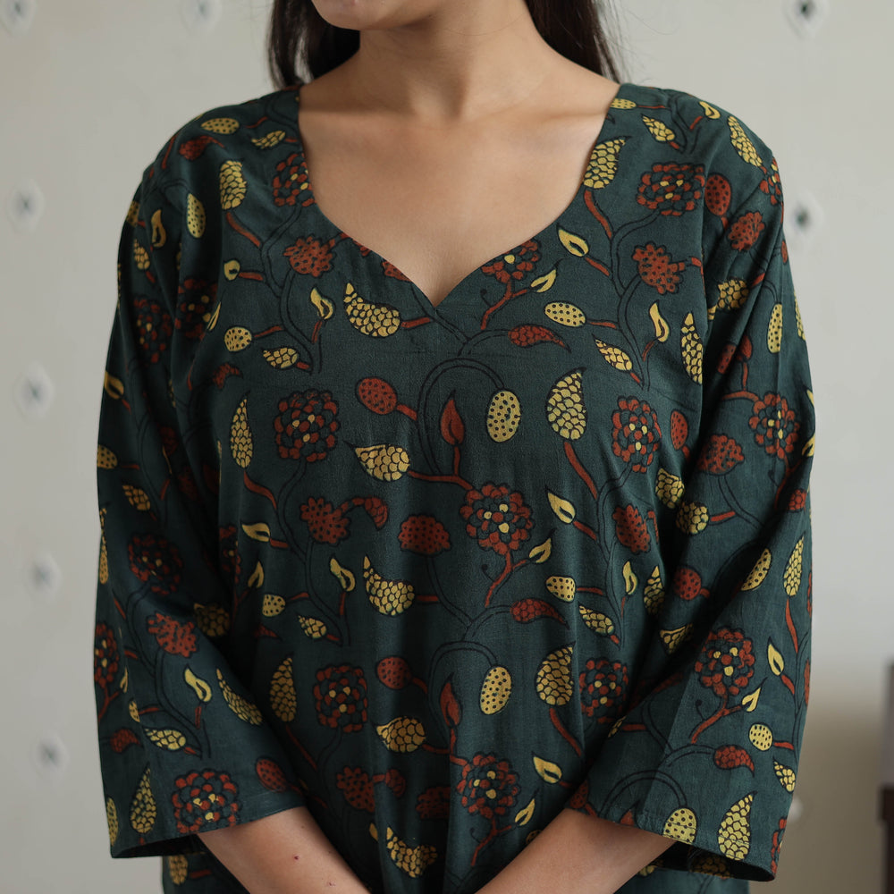 Green - Block Printed Cotton Ajrakh Kurta Set 02