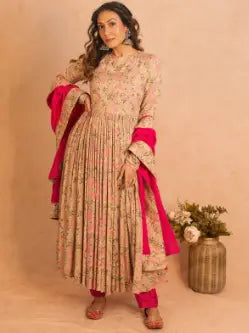 How to carry your handmade dupatta - 10 best ways!