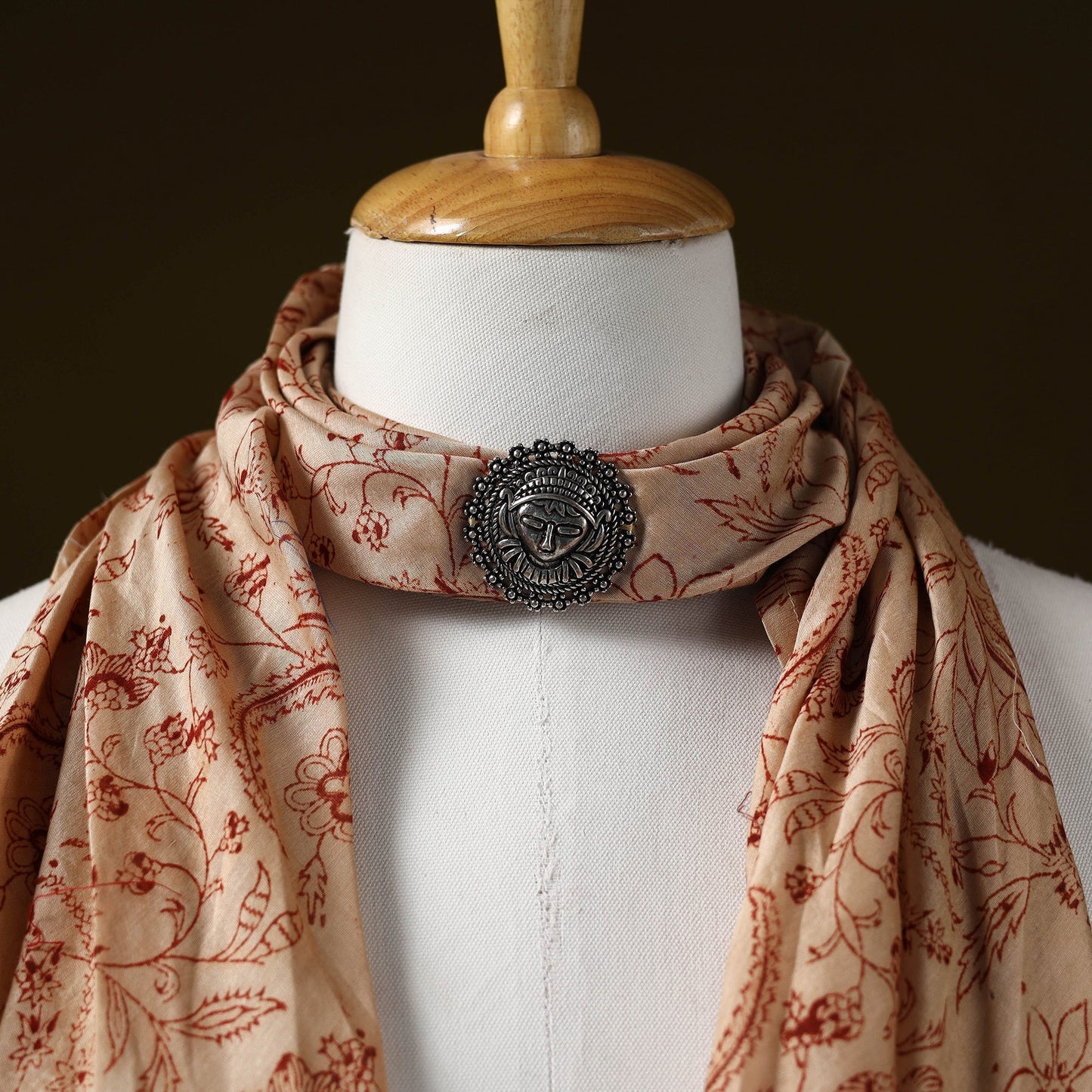 Kalamkari chanderi silk pendant necklace scarf 04