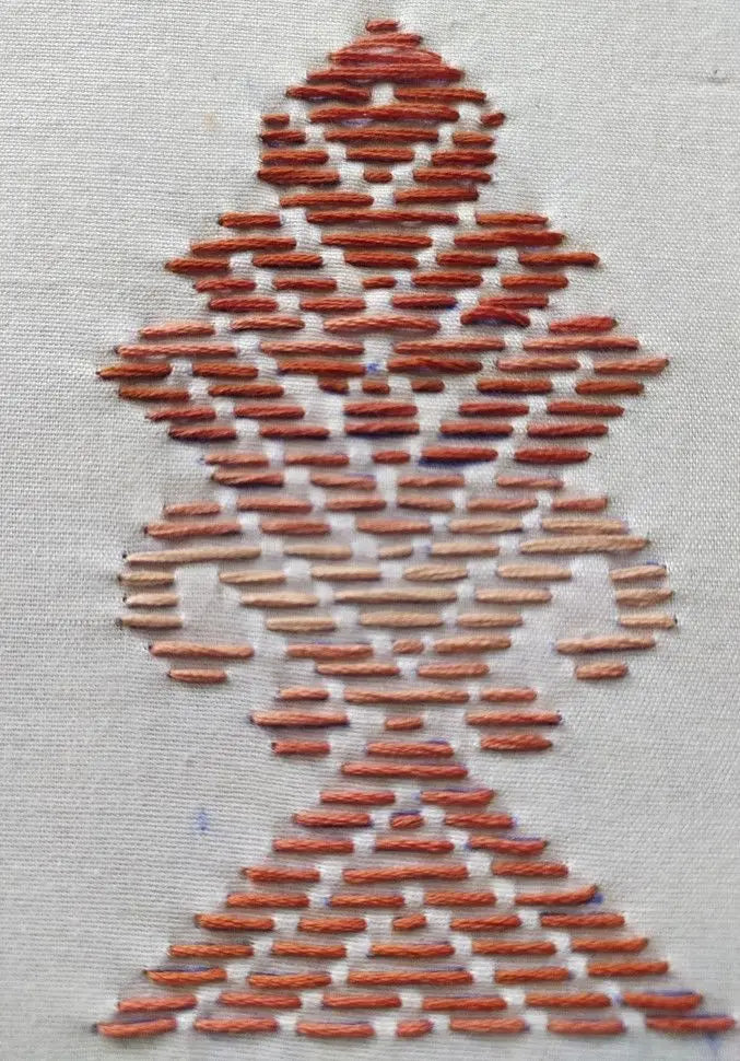 Darning stich embroidery