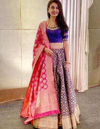 How to carry your handmade dupatta - 10 best ways!