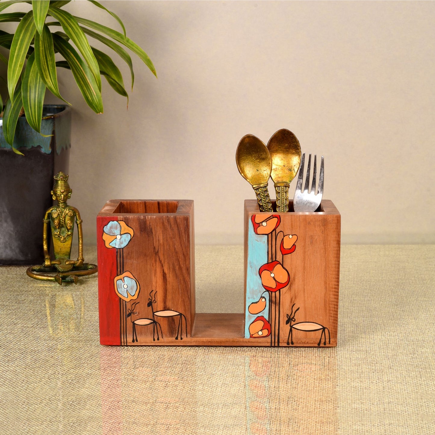 wooden cutlery holder