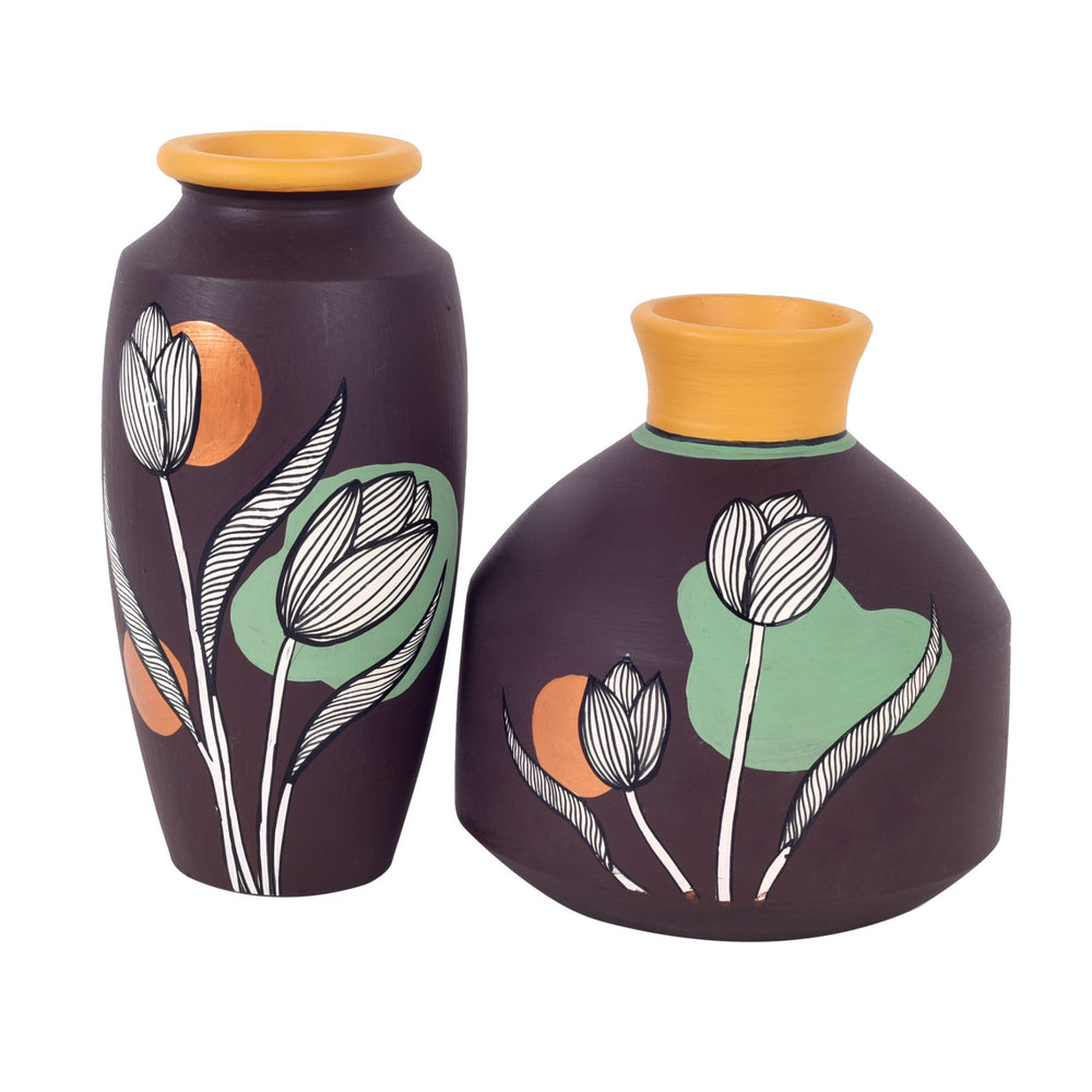 terracotta vases