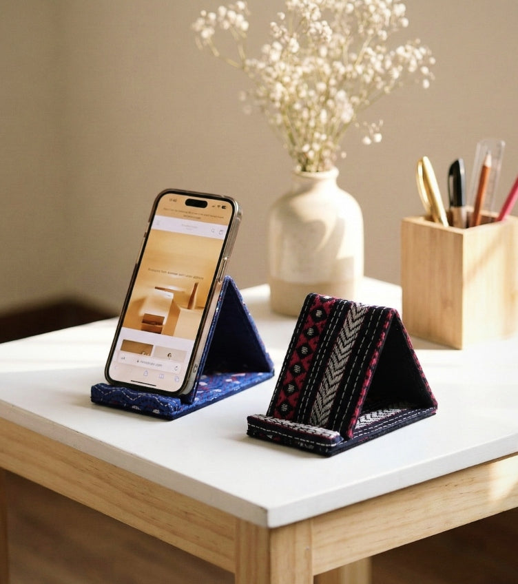 Kantha Mobile Stands
