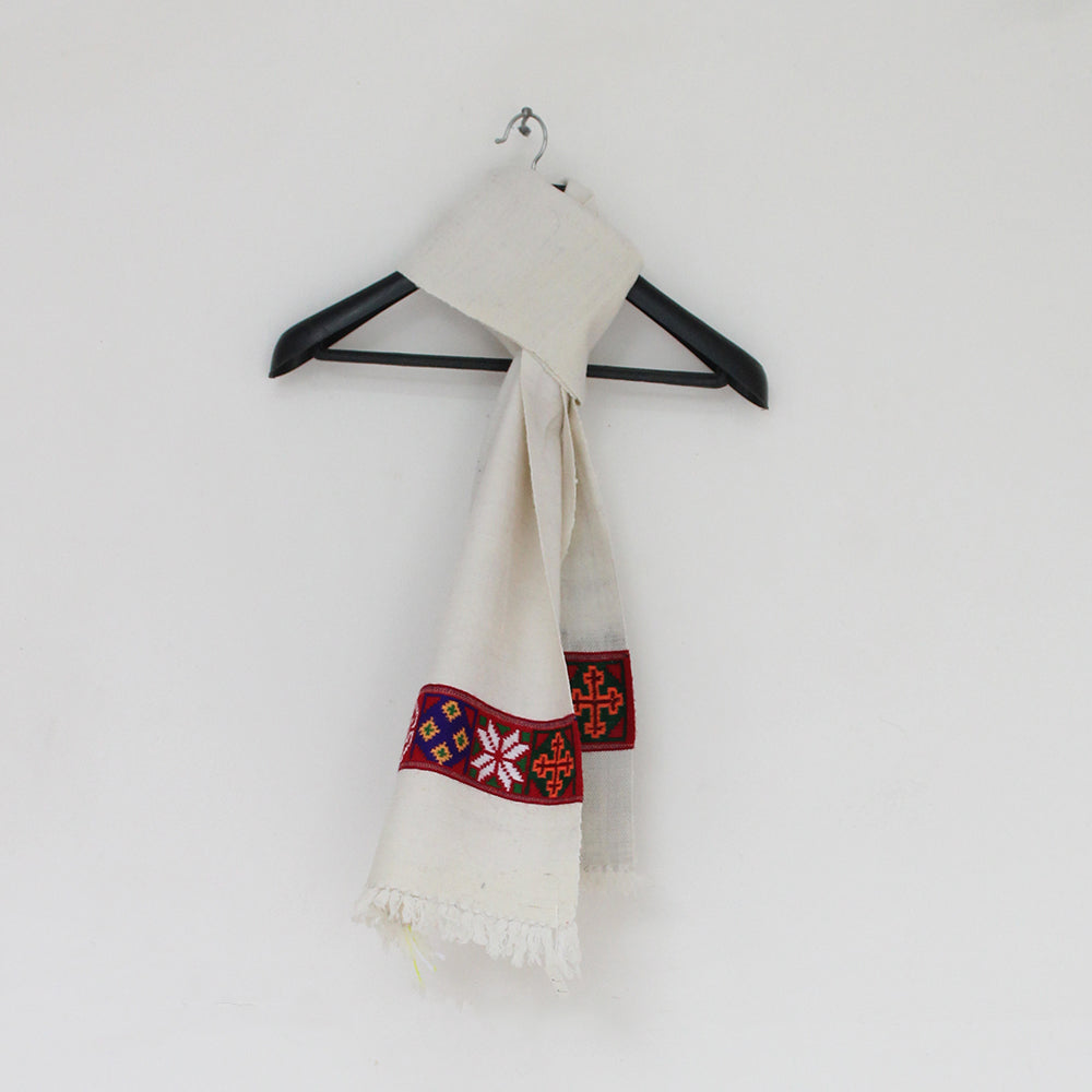 White - Offwhite Multicolor Handwoven Sheep Wool Kinnauri Muffler