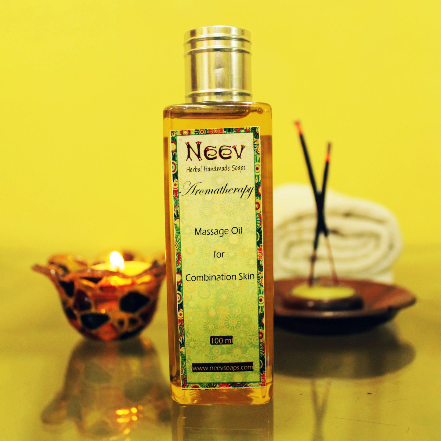 Natural Handmade Aromatherapy Massage Oil For Combination Skin