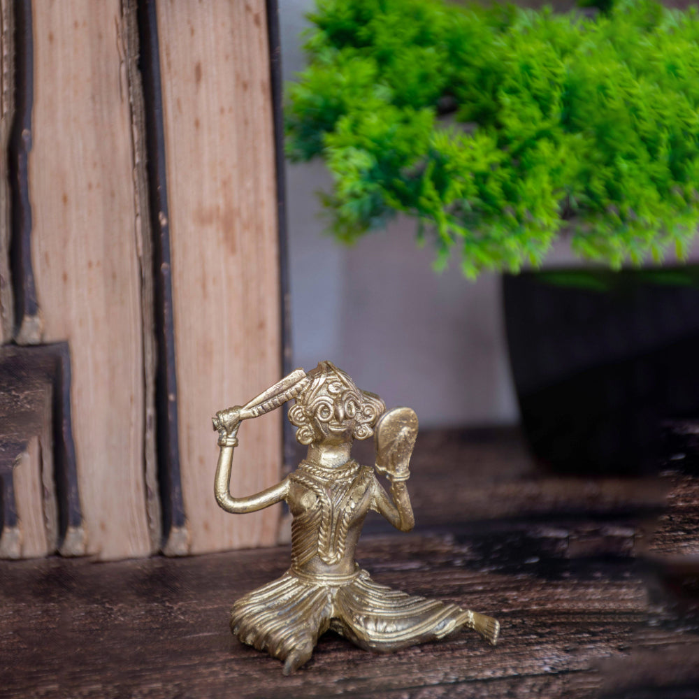 Dhokra Art Brass Metal Woman combing Hair