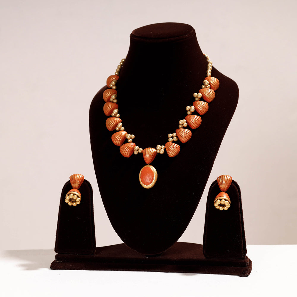 handpainted terracotta necklace set