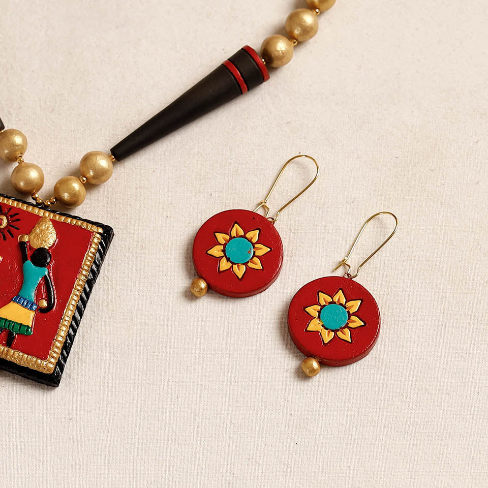 handpainted terracotta necklace set