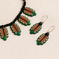 handpainted terracotta necklace set