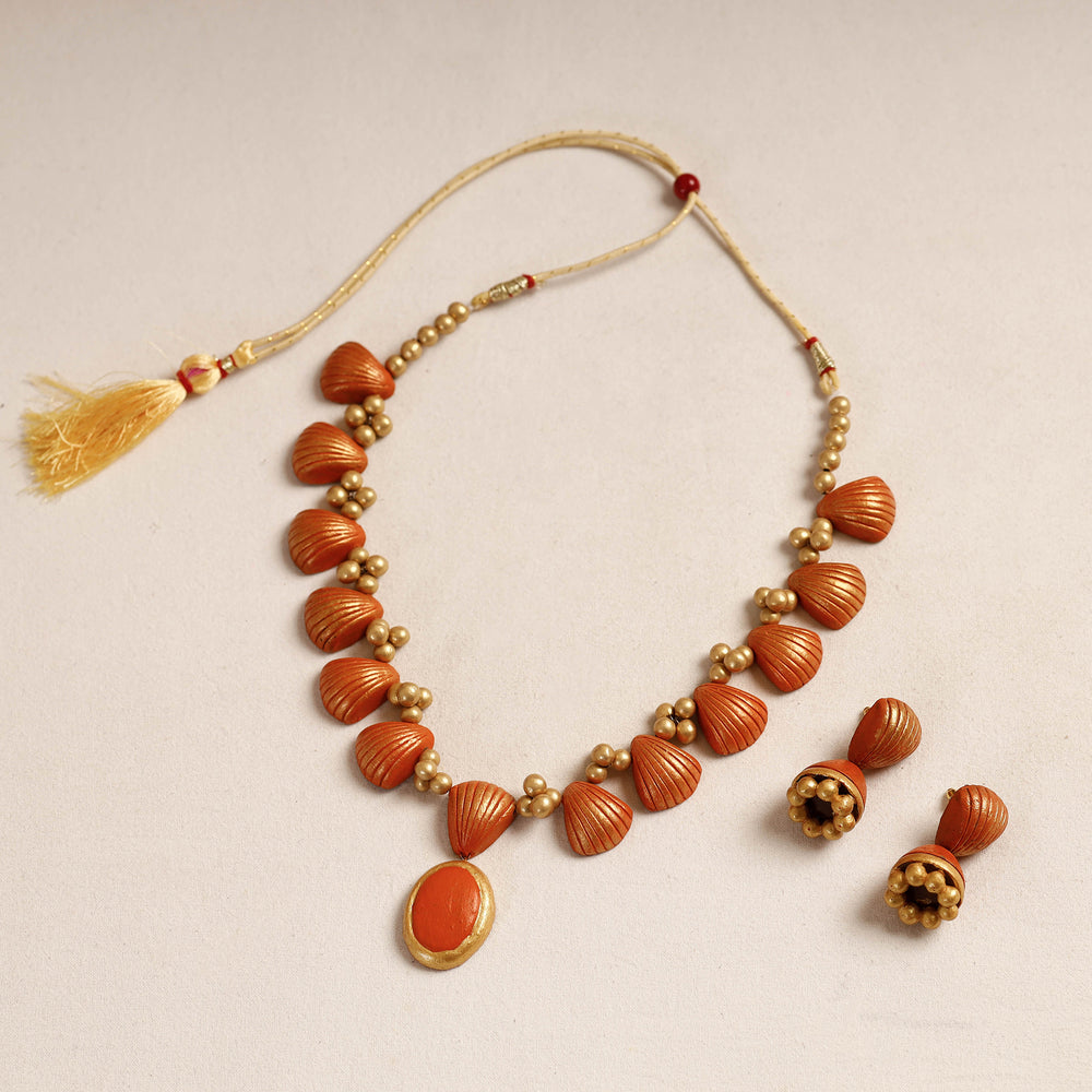 handpainted terracotta necklace set