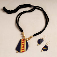 handpainted terracotta necklace set