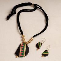 handpainted terracotta necklace set