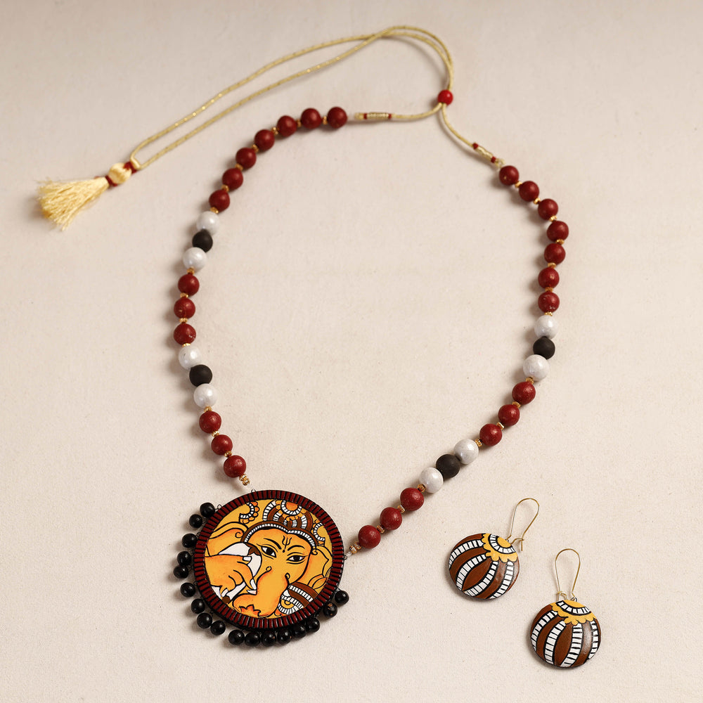 handpainted terracotta necklace set