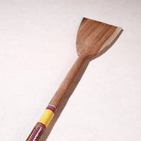 lacquered wooden spatula