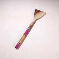 lacquered wooden spatula