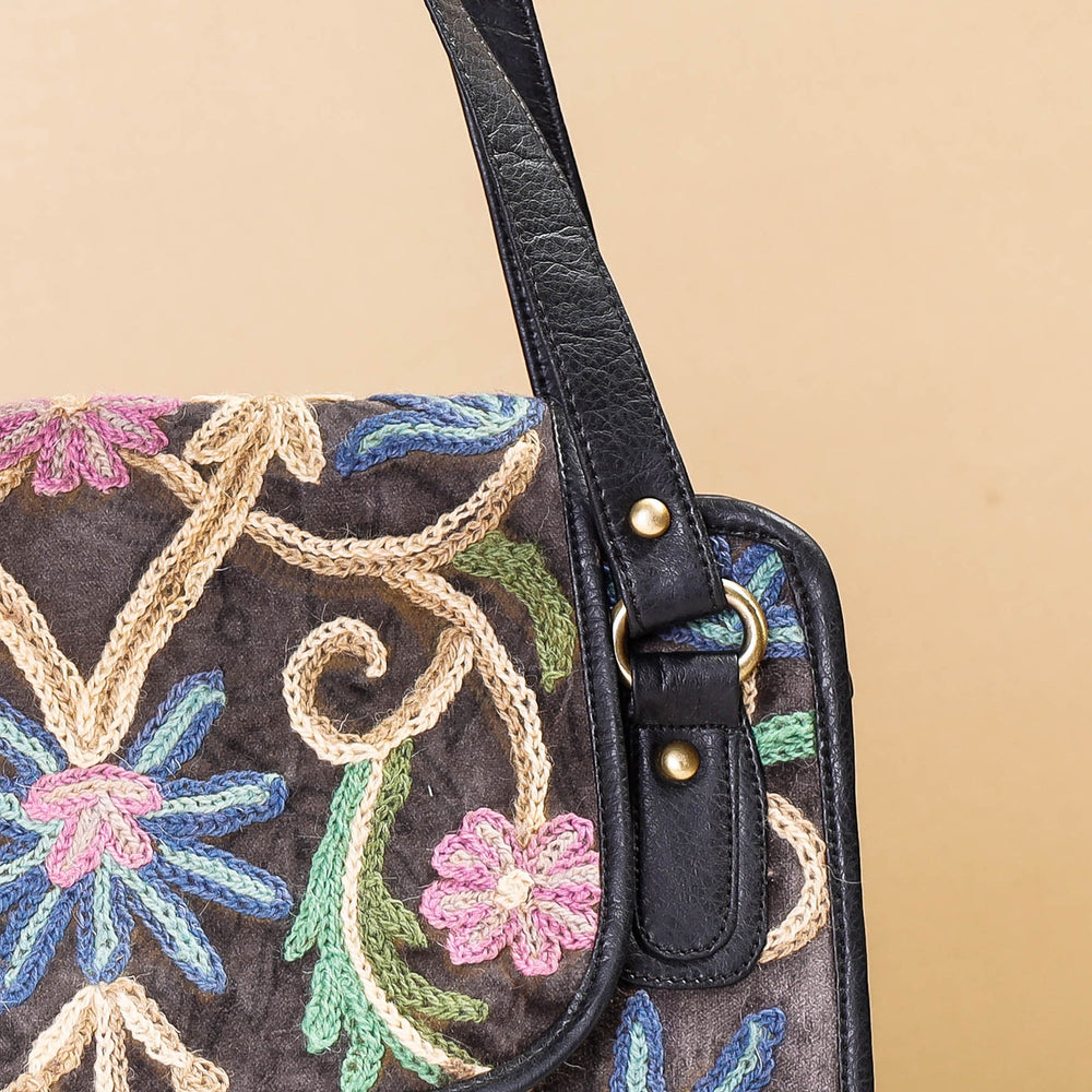 crewel embroidery hand bag