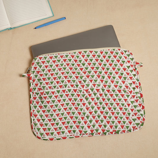 Handcrafted Sanganeri Quilted Cotton Laptop Sleeve (11 x 15 in)