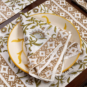 White Sanganeri Print Cotton Table Runner with Mats & Napkins