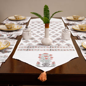 Multicolor Sanganeri Print Cotton Table Runner with Mats & Napkins
