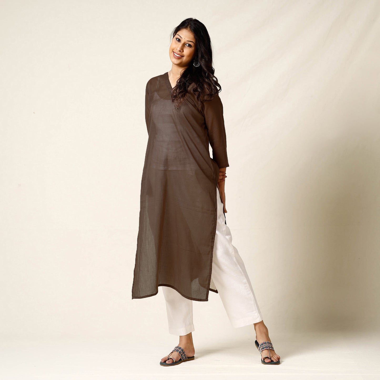 Brown - Mulmalai Cotton Plain Dyed Straight Long Kurta 31