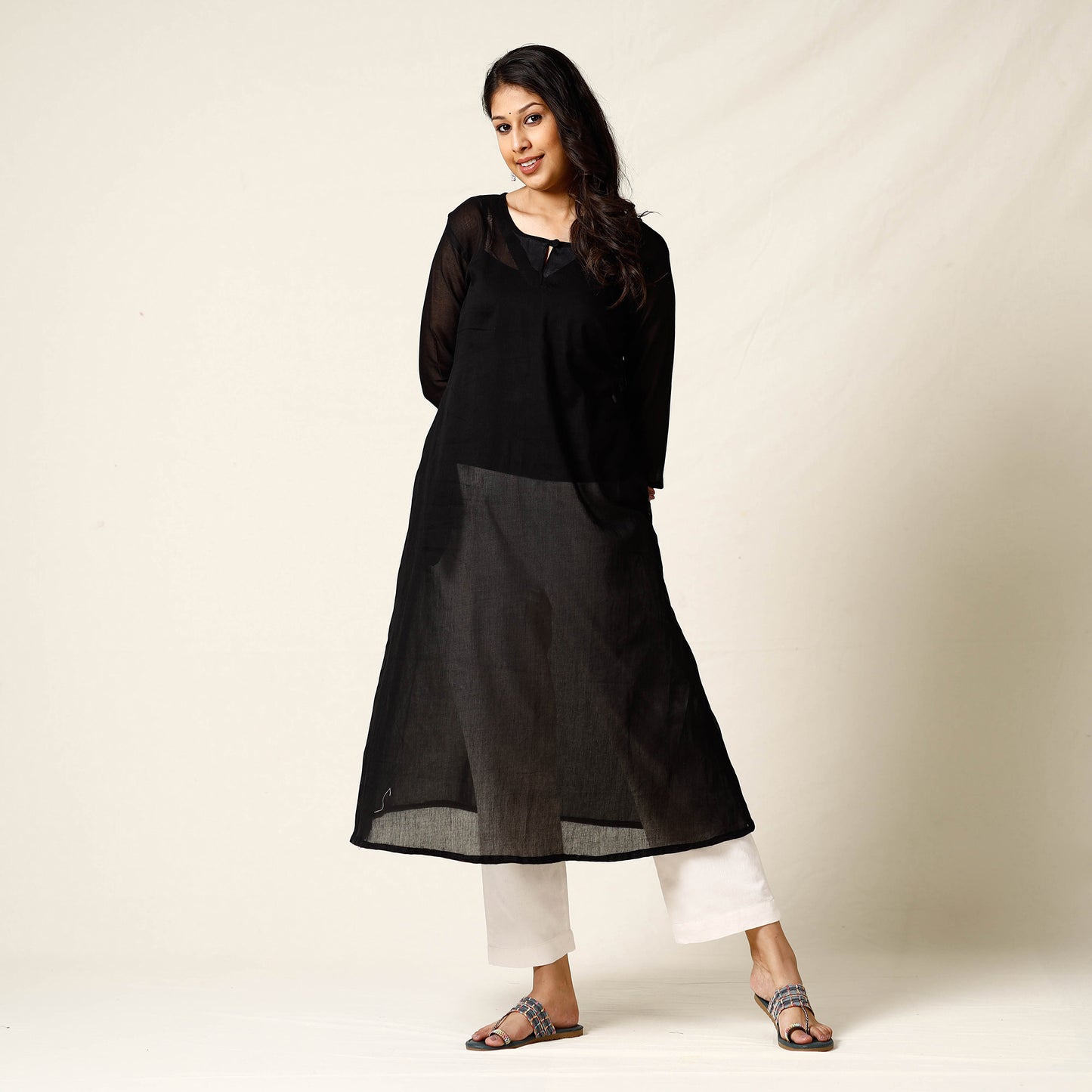 Black - Mulmalai Cotton Plain Dyed A-Line Long Kurta 32