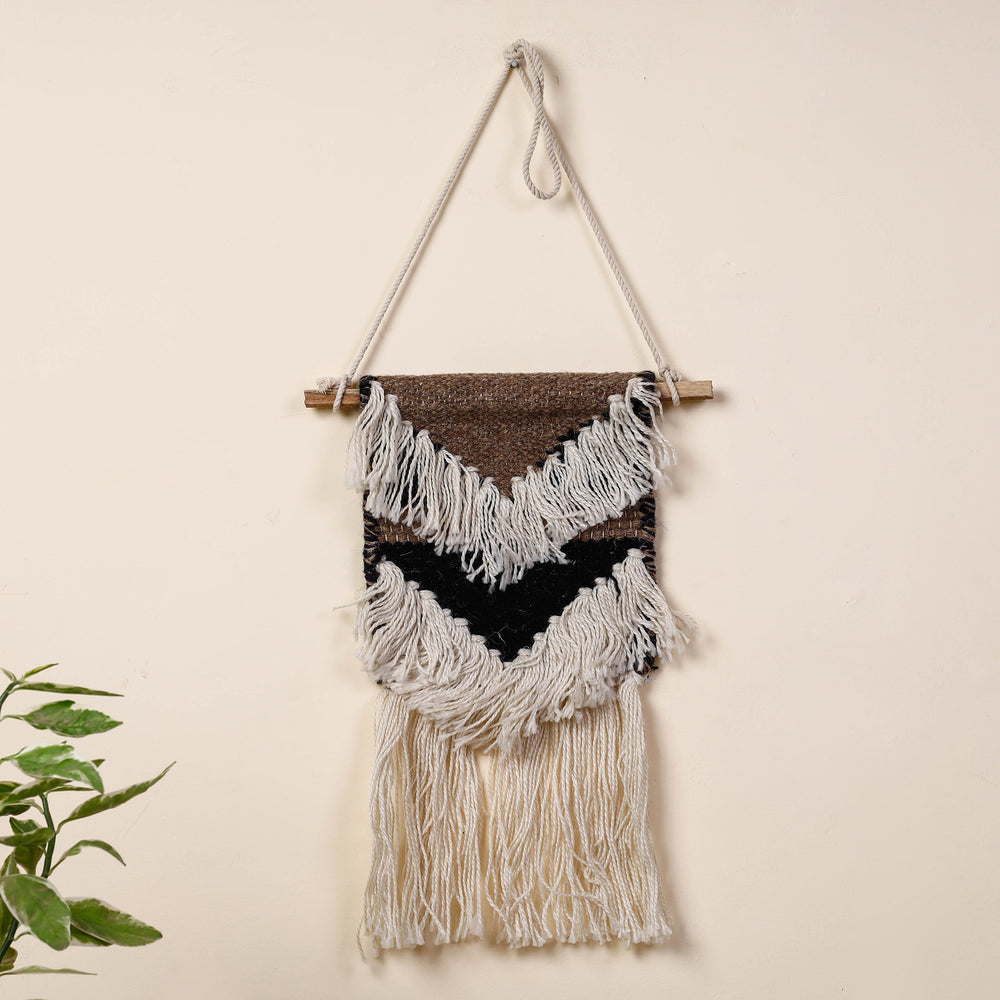 handwoven wall hanging