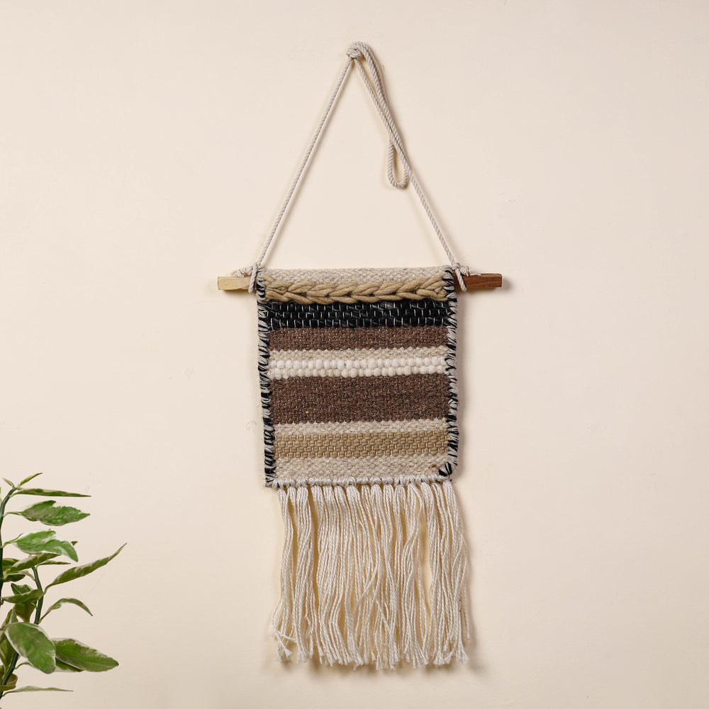 handwoven wall hanging