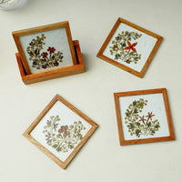 Flower Art Work Wooden Square Coasters (Set of 4)