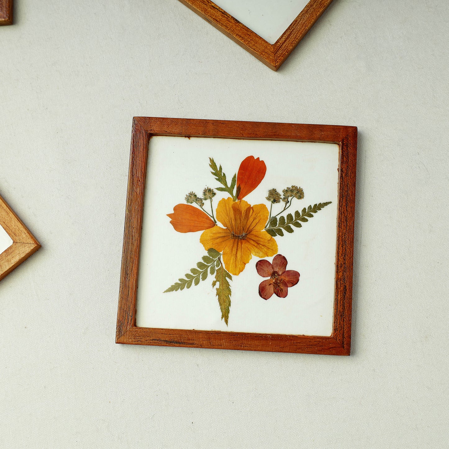 Flower Art Work Wooden Square Coasters (Set of 4)