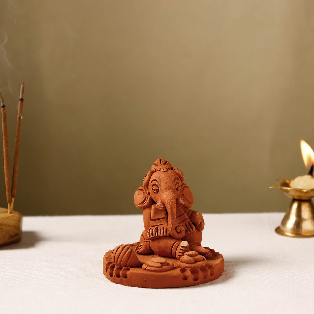 Ganesha - Handmade Terracotta God Idol (3 in)